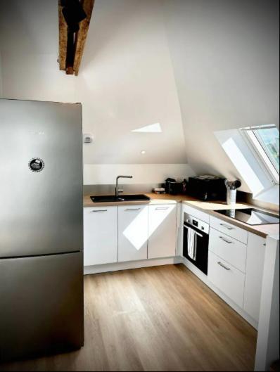 Apartment Logoden - Confort 2 Chambres, Proximite Gare, Parking Prive